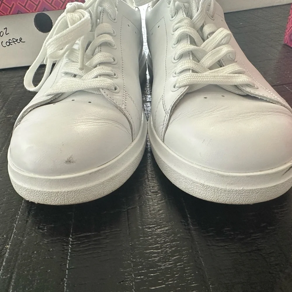Tory Burch Howell Court Women's Sneakers Sz 9M White Leather Comfort Shoe Tennis